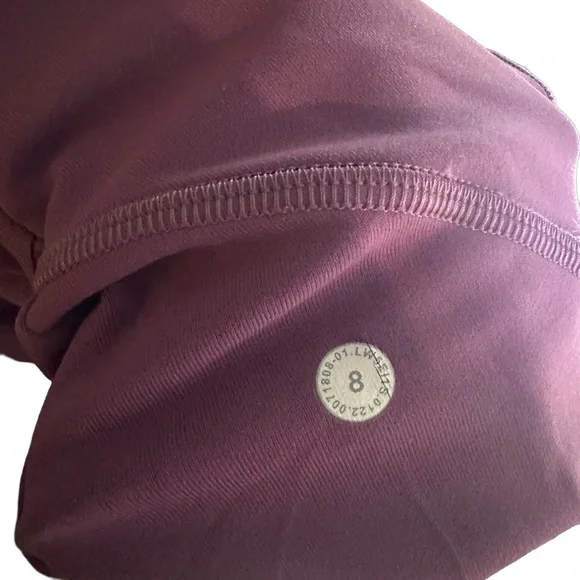 lululemon Swift Speed High-Rise Tight 28" Size 8 Vintage Plum - Picture 7 of 7